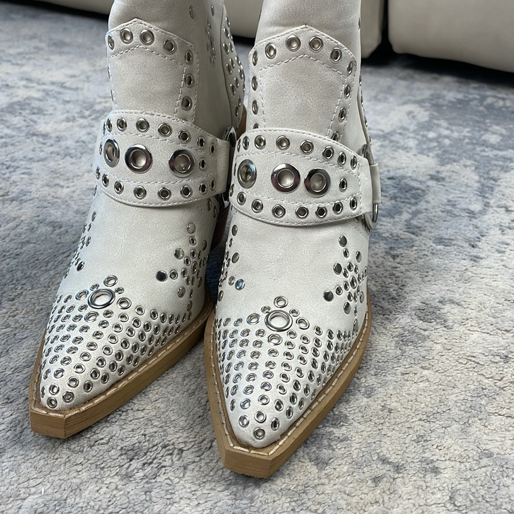 New Dolls Kill Current Mood White Studded Butterfly Cowboy Boots Festival Sz 6 - Picture 4 of 13